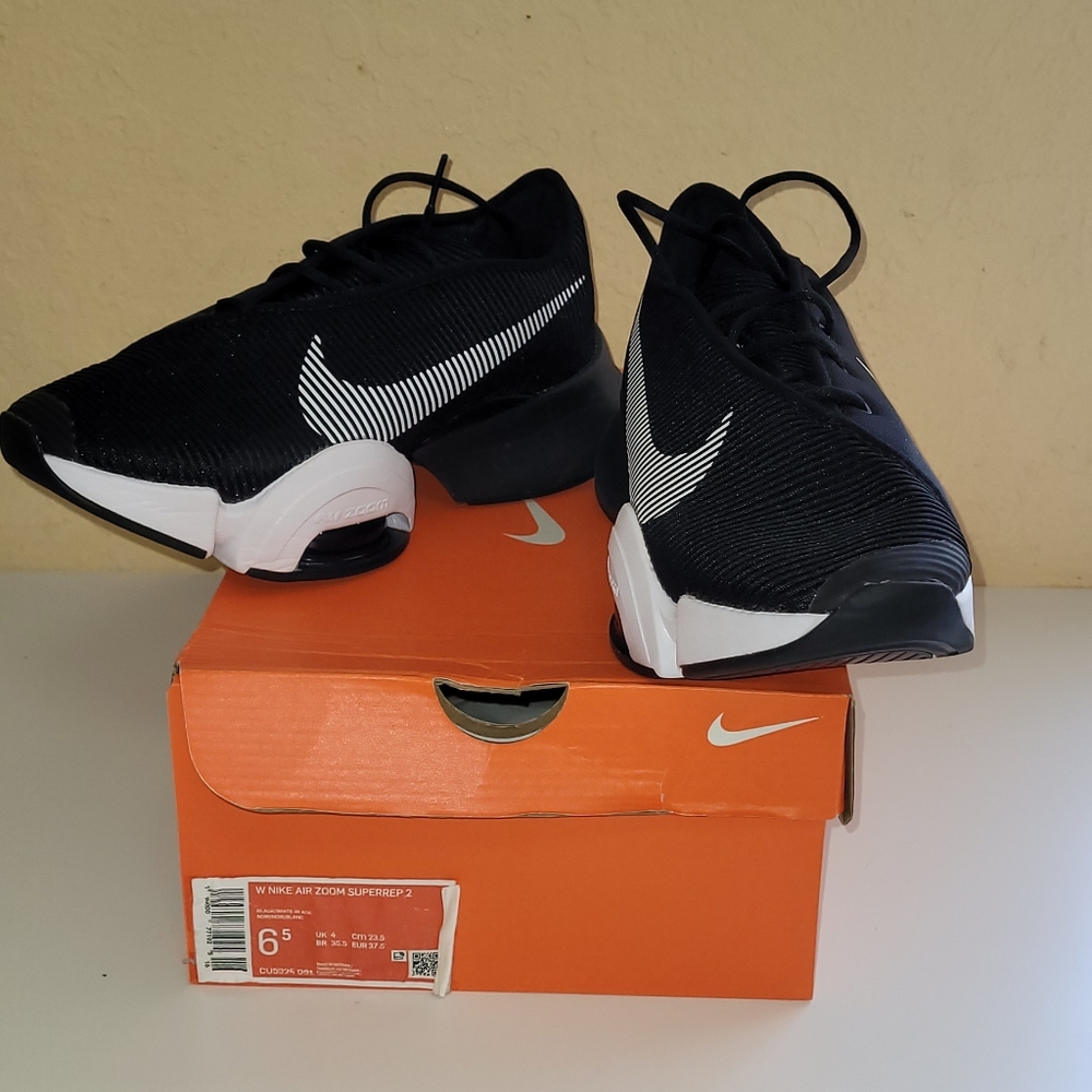 nike woman Air zoom